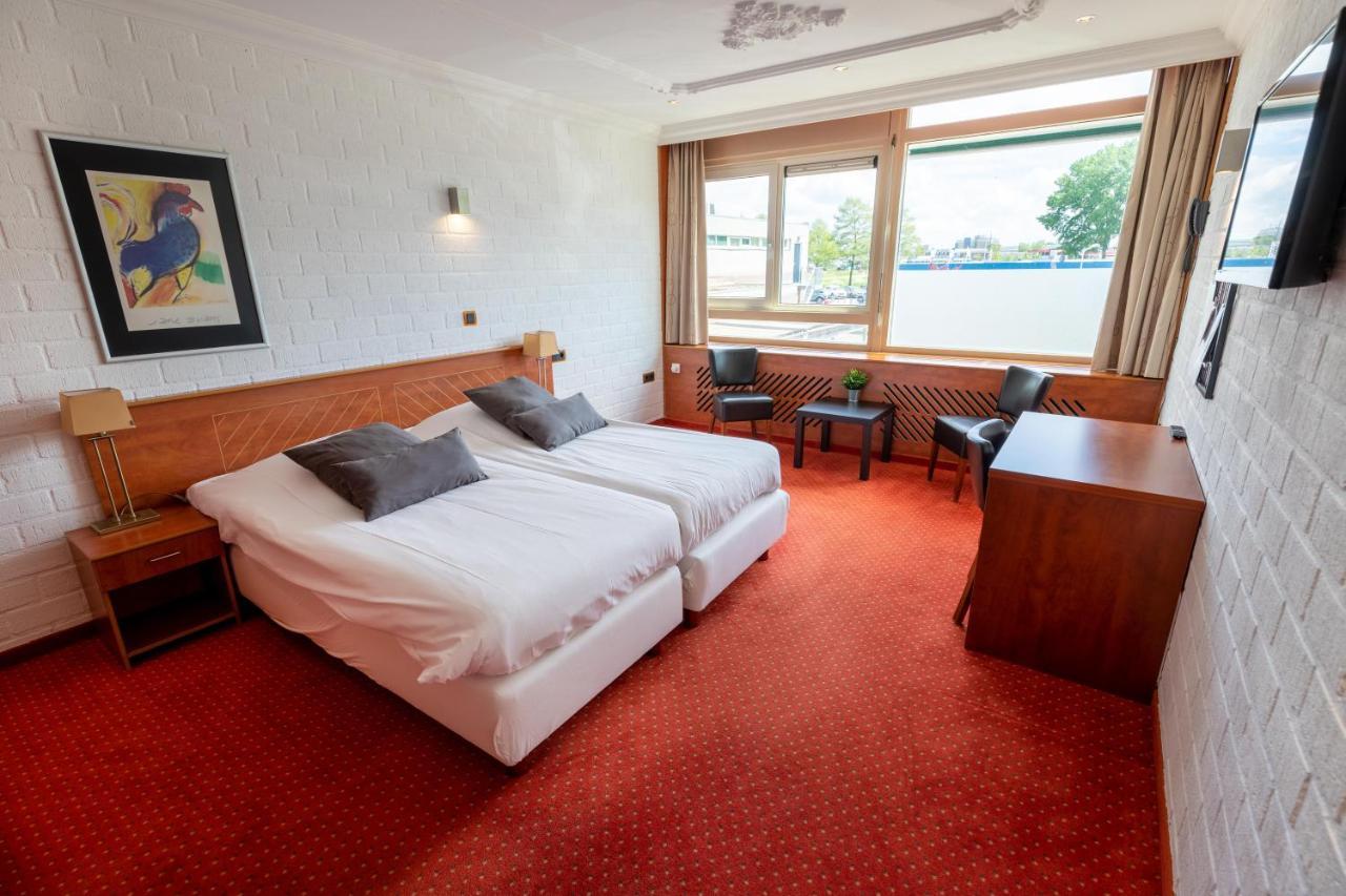 Amicitia Hotel Sneek Exterior foto